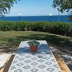 Nerissa No 5 Holiday home